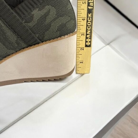 Söfft Elesia Camouflage Knit Wedge Bootie Green Size 11 - Picture 6 of 12